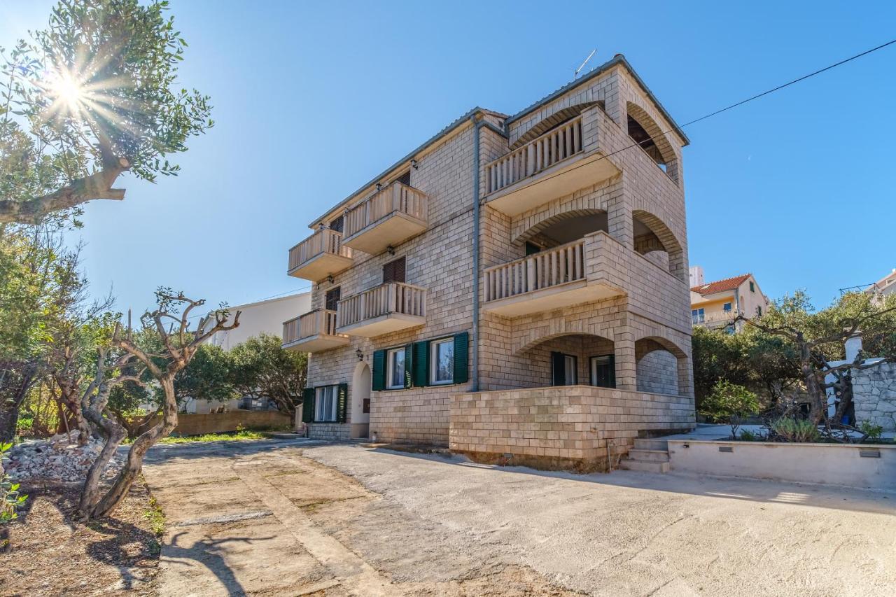 Ferienwohnung Atj House Supetar Exterior foto